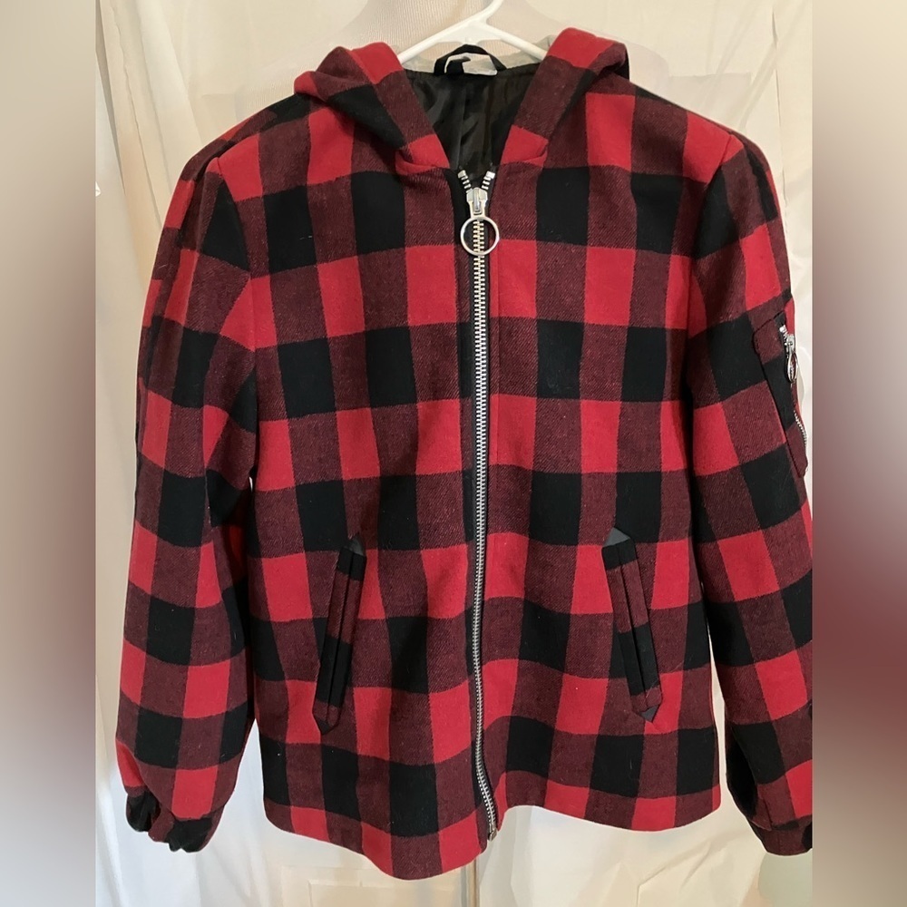 Women’s Red/Black Plaid Hooded Jacket/Coat, Full Front Zip, Size 2,Divided H & M